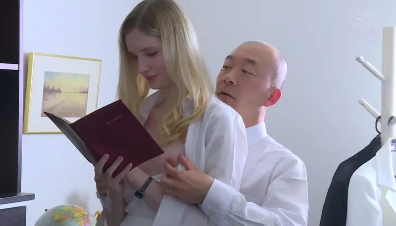 Vợ chấp nhận làm cô bạn gái cho đối tác của gã chồng để trả nợ