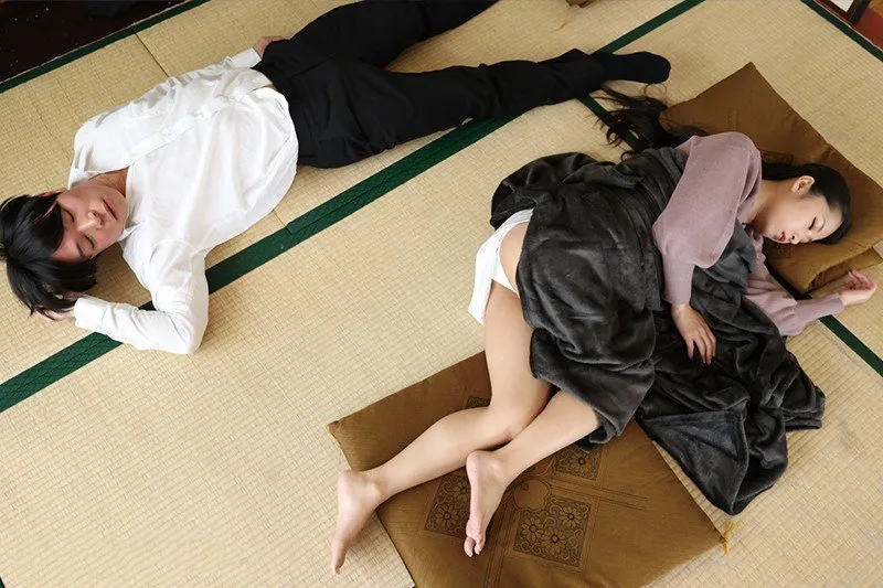 Tiền bối nhờ cấp dưới thử lòng người vợ và cái kết đắng lòng